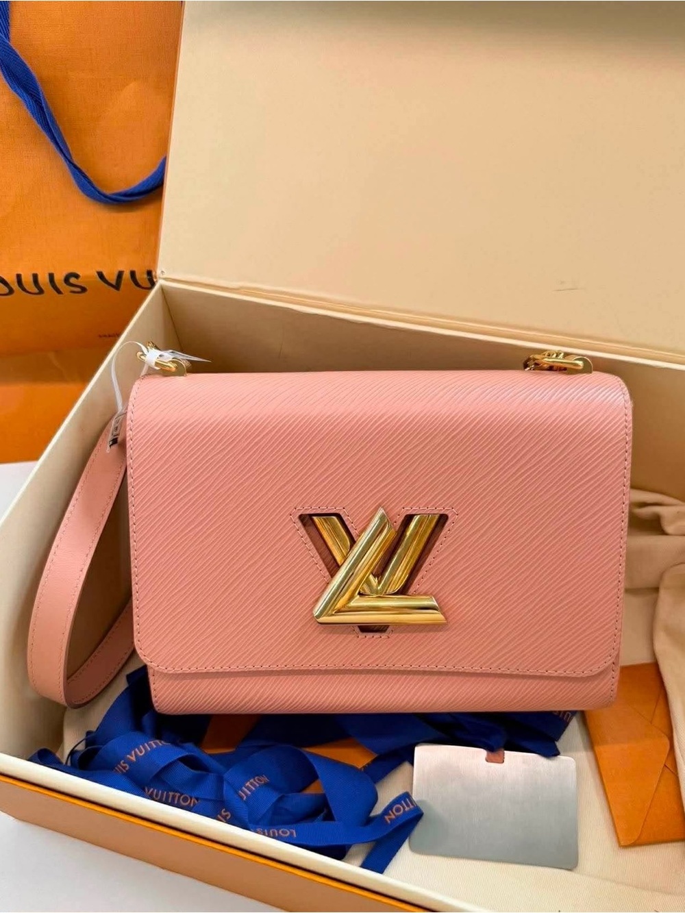 Louis Vuitton Pink Epi Leather Twist Shoulder Bag with Gold Hardware